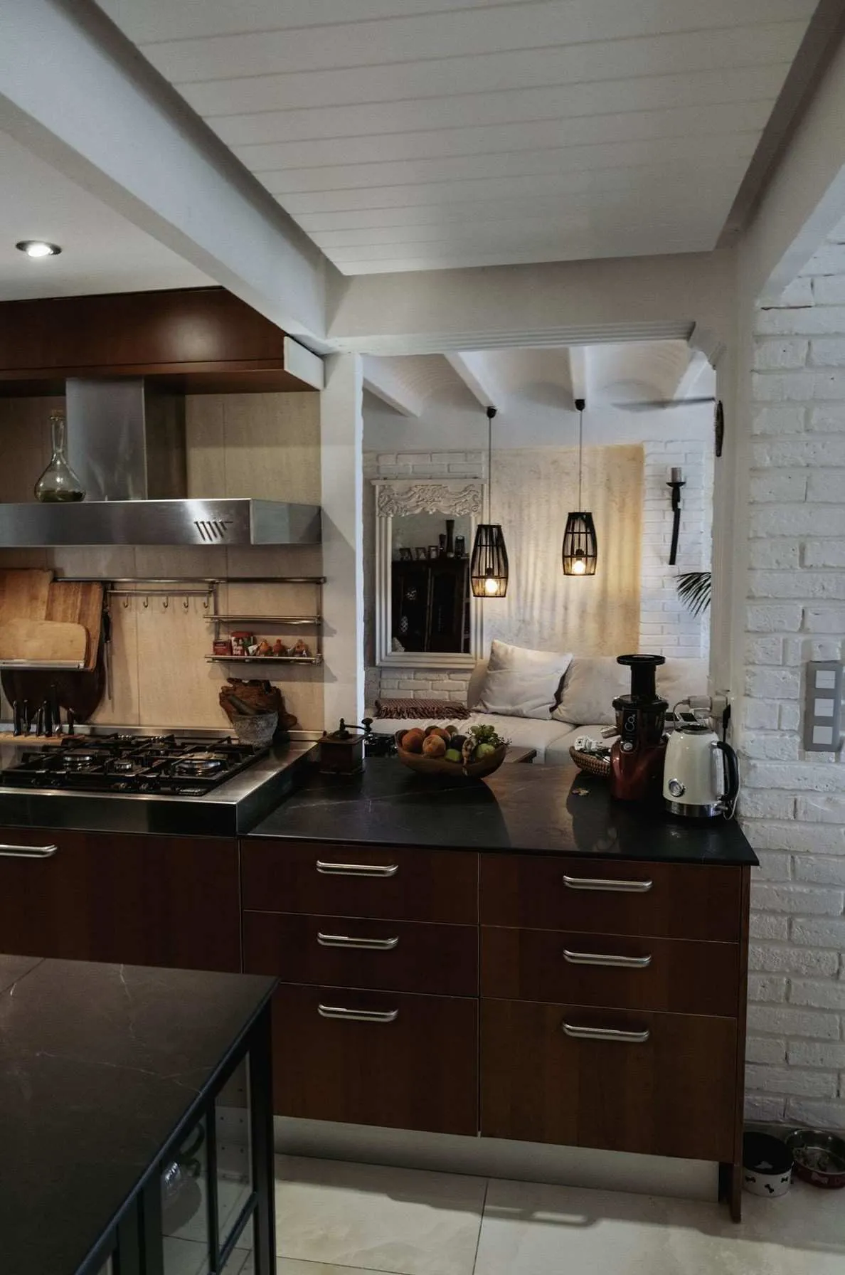 Top-floor Apartment 7