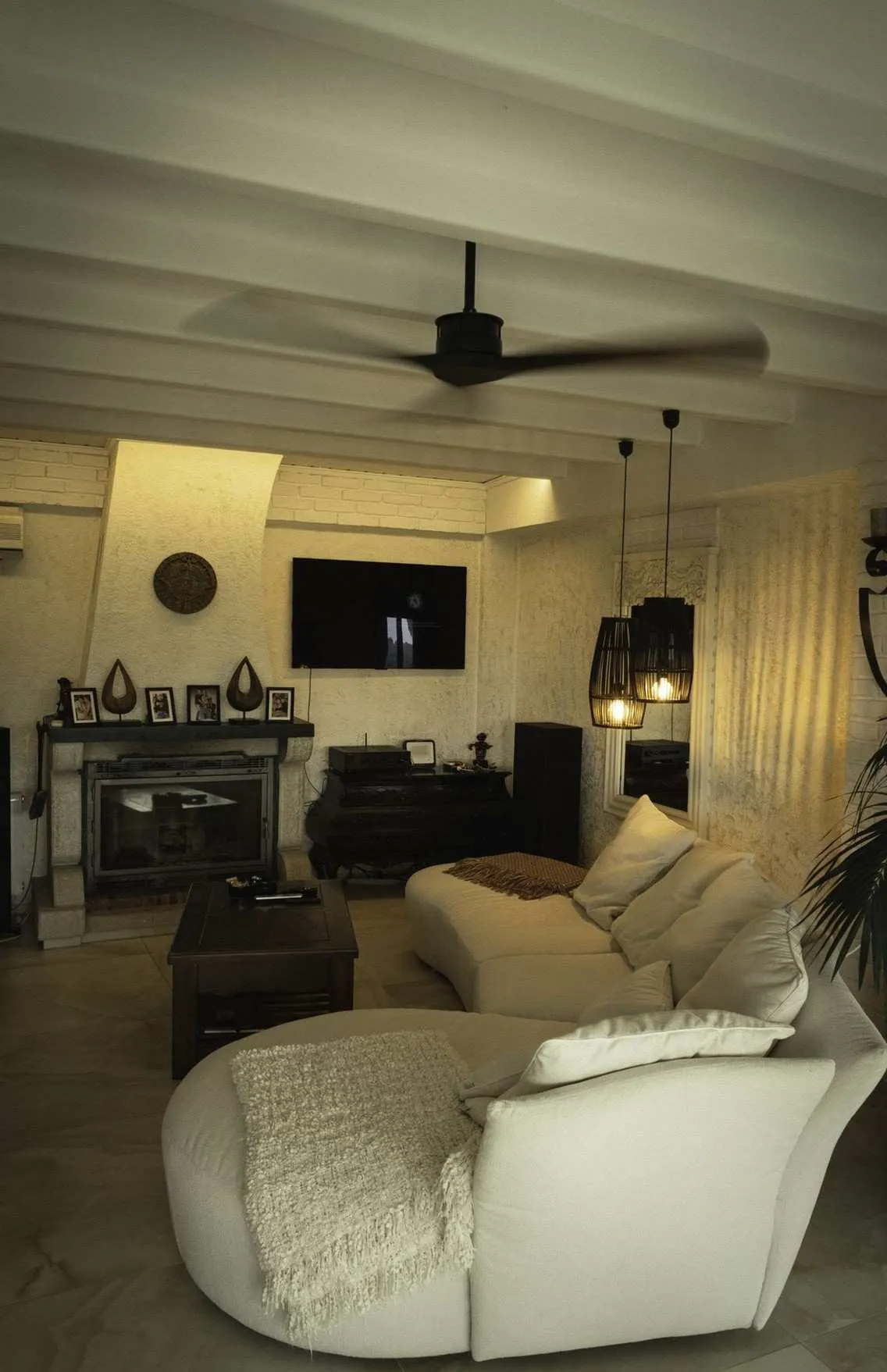 Top-floor Apartment 7