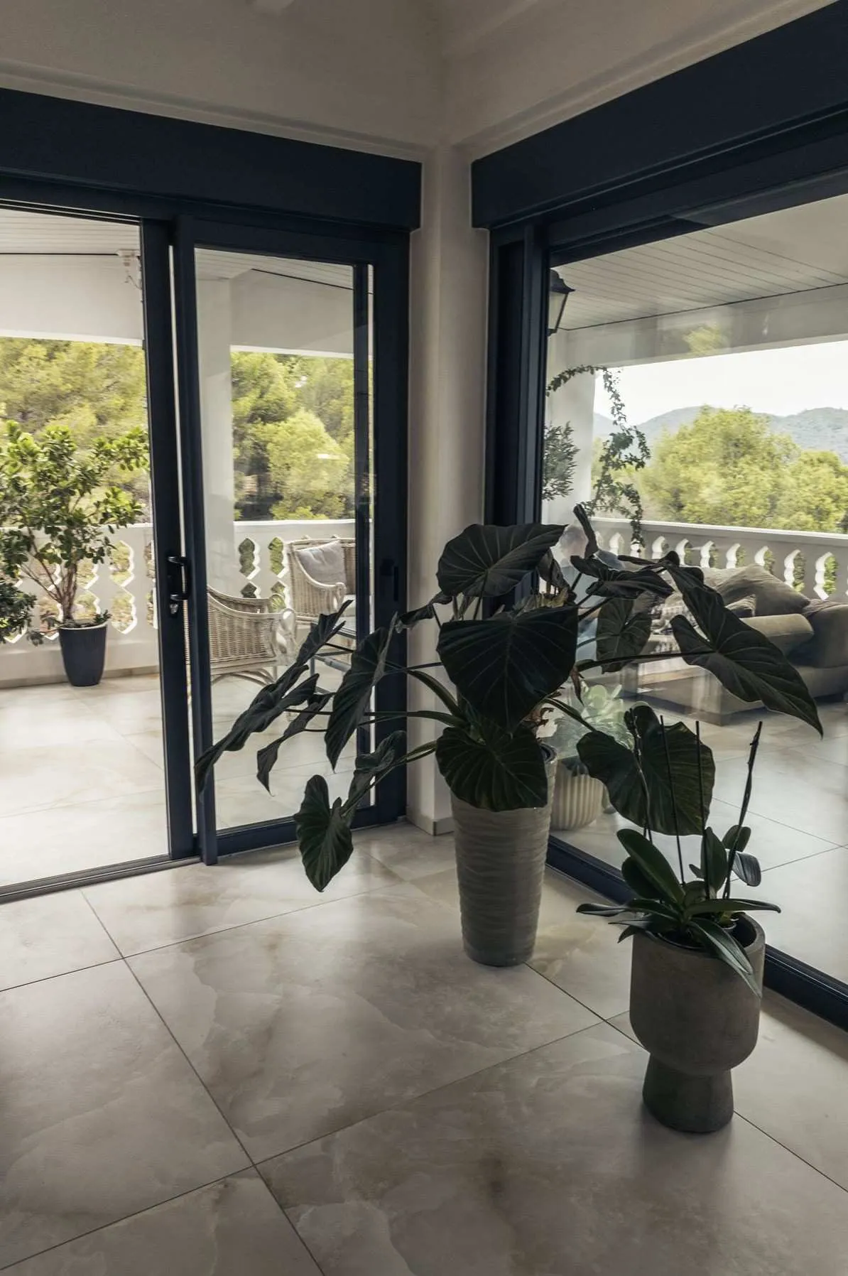 Top-floor Apartment 7